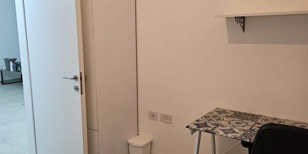 4d1e74c6-f747-4746-a633-be751c9931b3