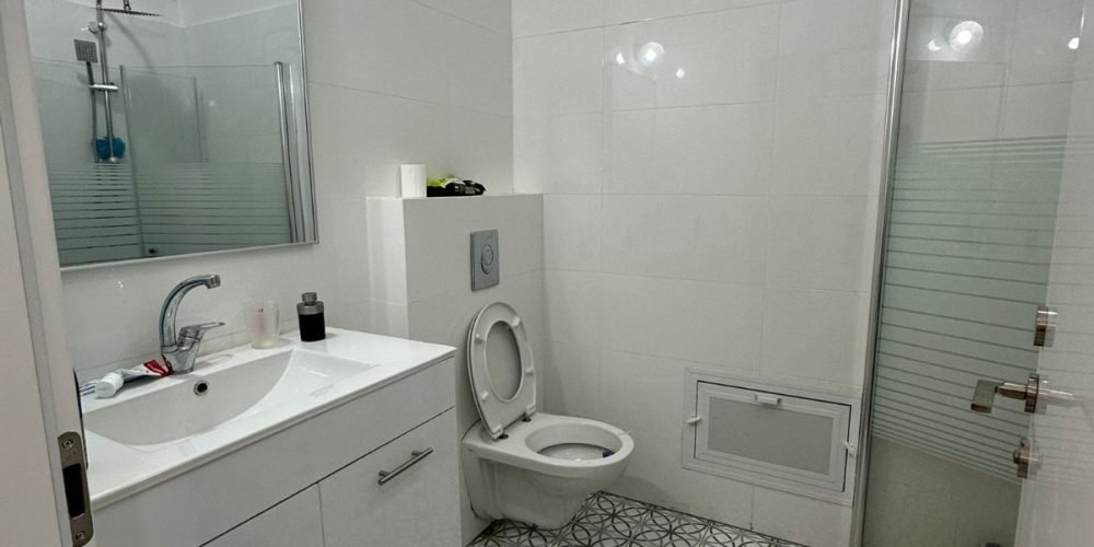 7b14a8ae-1c5a-4911-844d-f40d5179403d